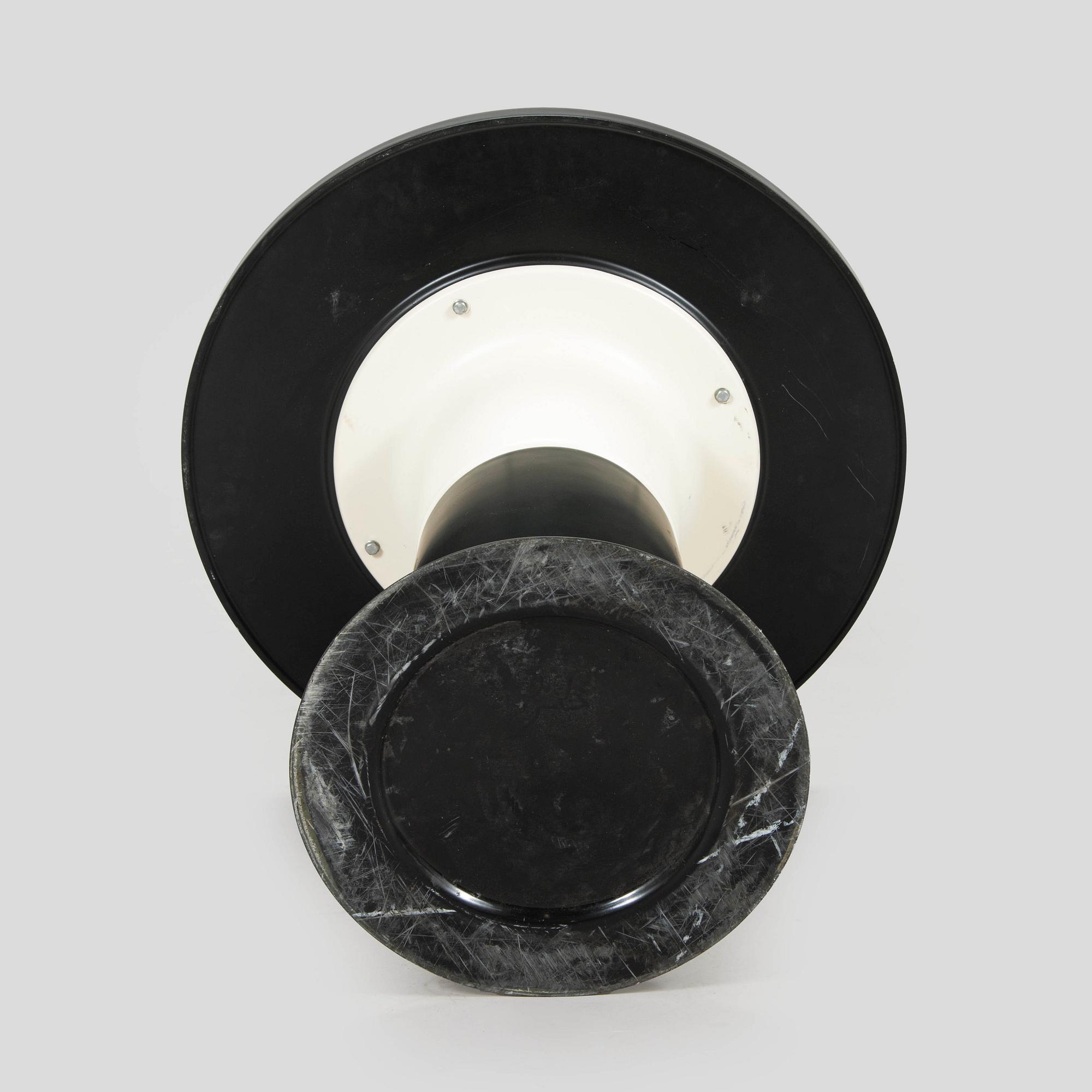 Yrjö Kukkapuro, a 1970s 'Saturnus' table, made to order, Haimi.