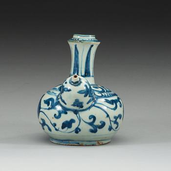 KENDI, porslin. Ming dynastin, 1600-tal.