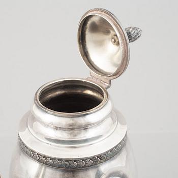 Carl Fredrik Carlman Company, a Gustavian style silver coffee pot and creamer, Stockholm, Sweden, 1915.