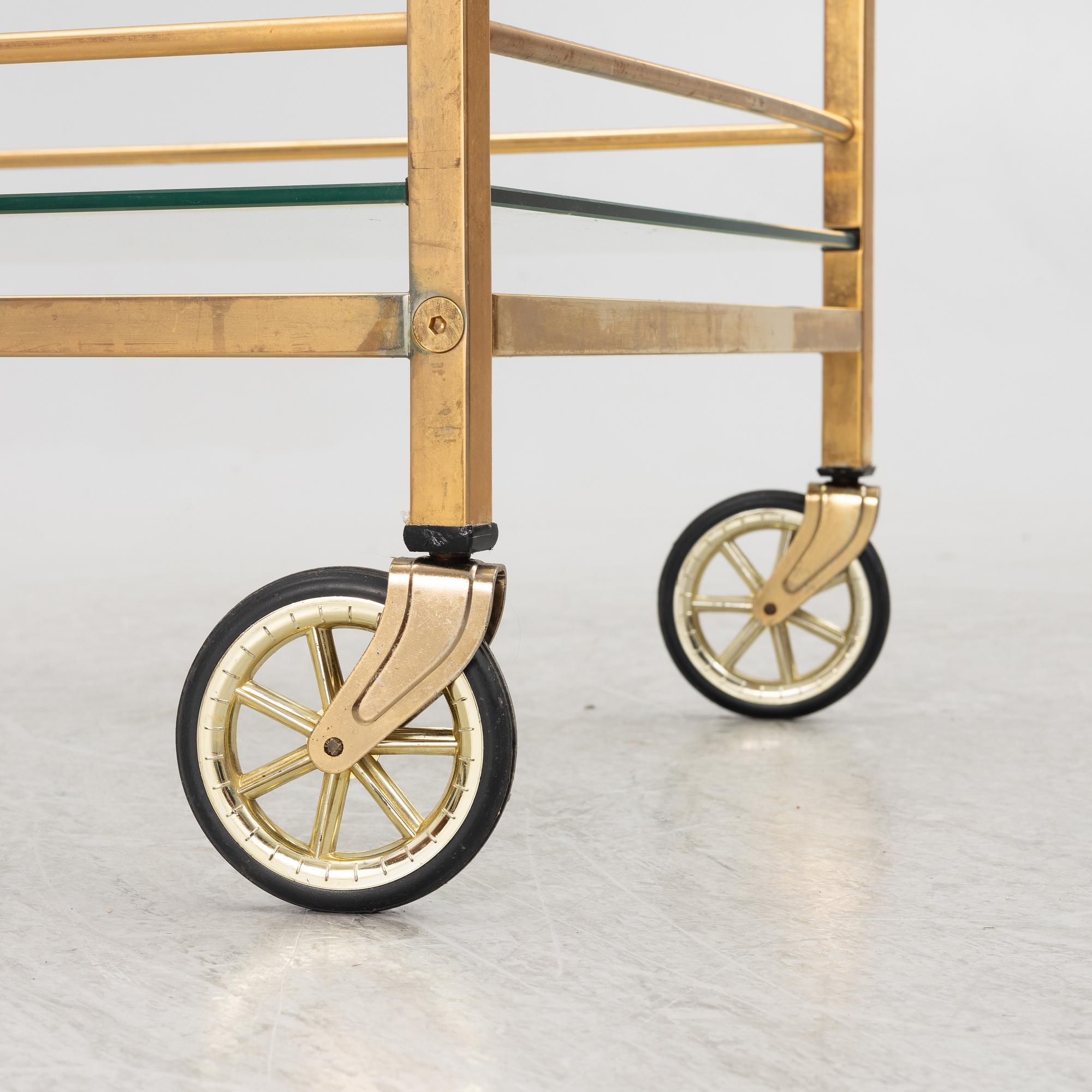 Serving cart, second half of the 20th century.