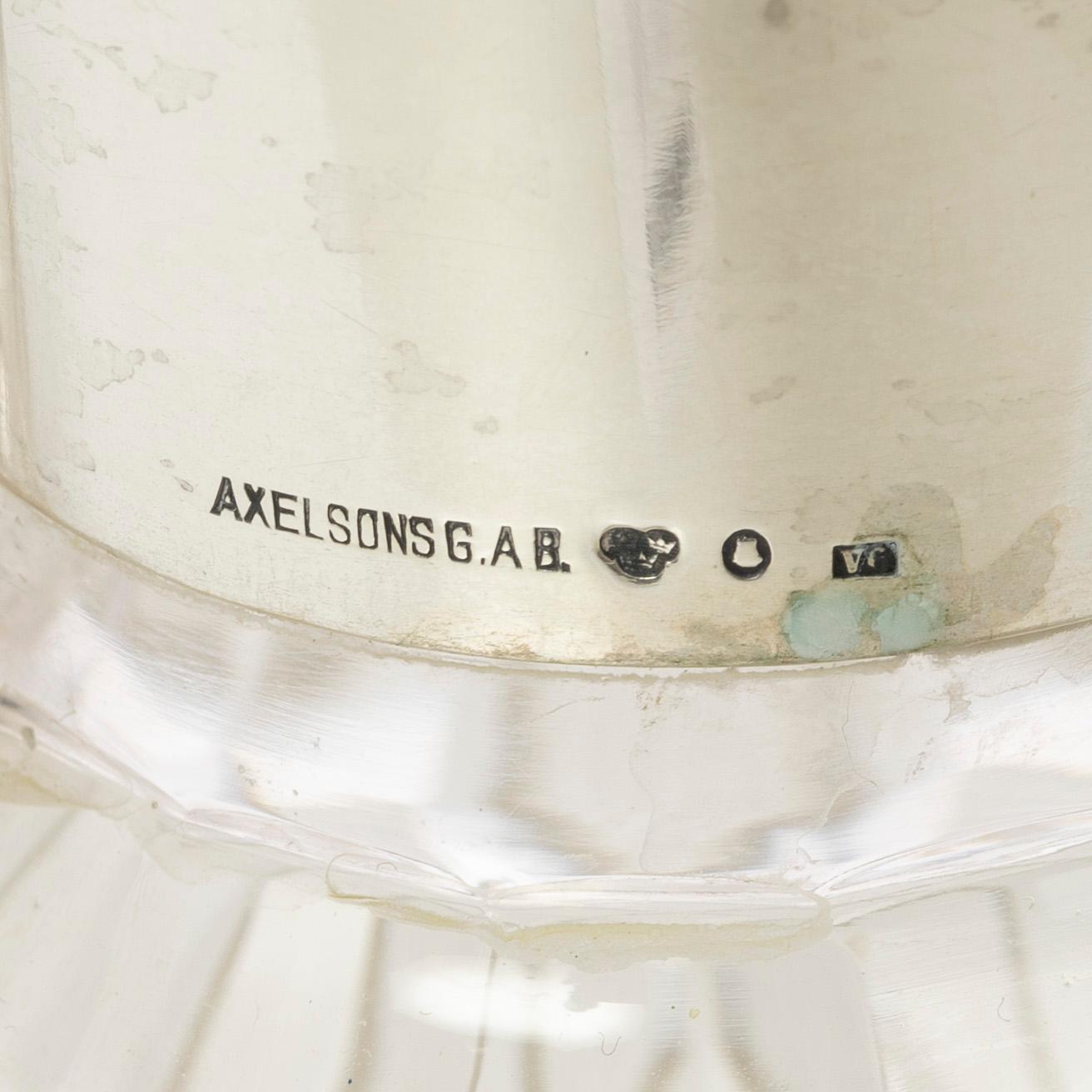 Karaffer/vinkannor, ett par, glas och silver, Axelsons, GAB, Stockholm 1899.värdering.