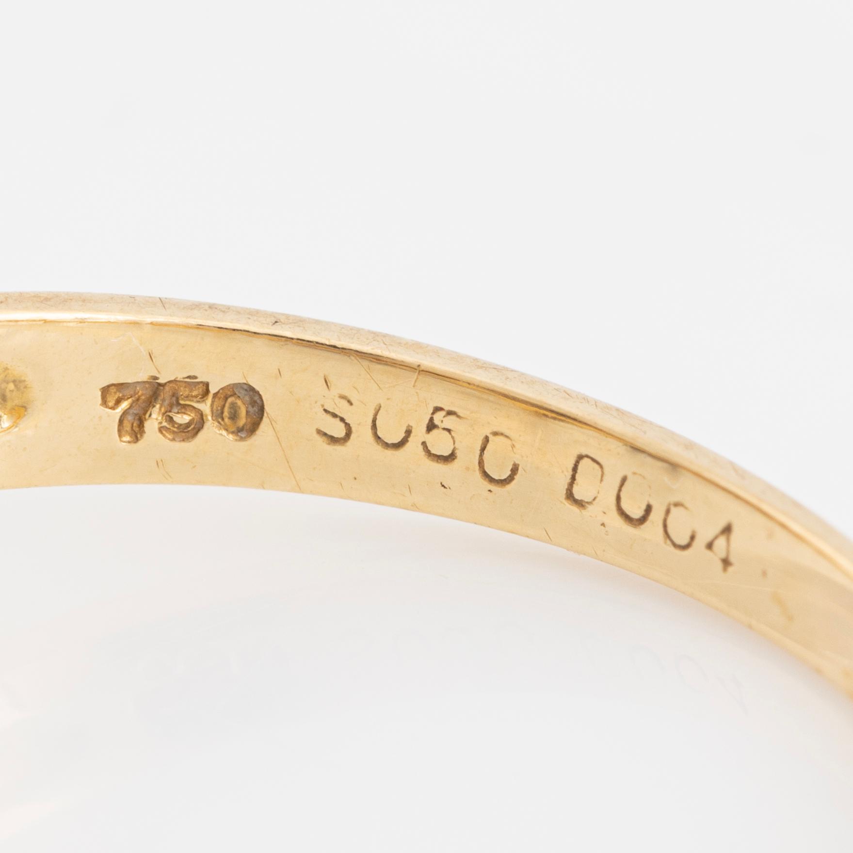 Ring safir och åttkantslipade diamanter.