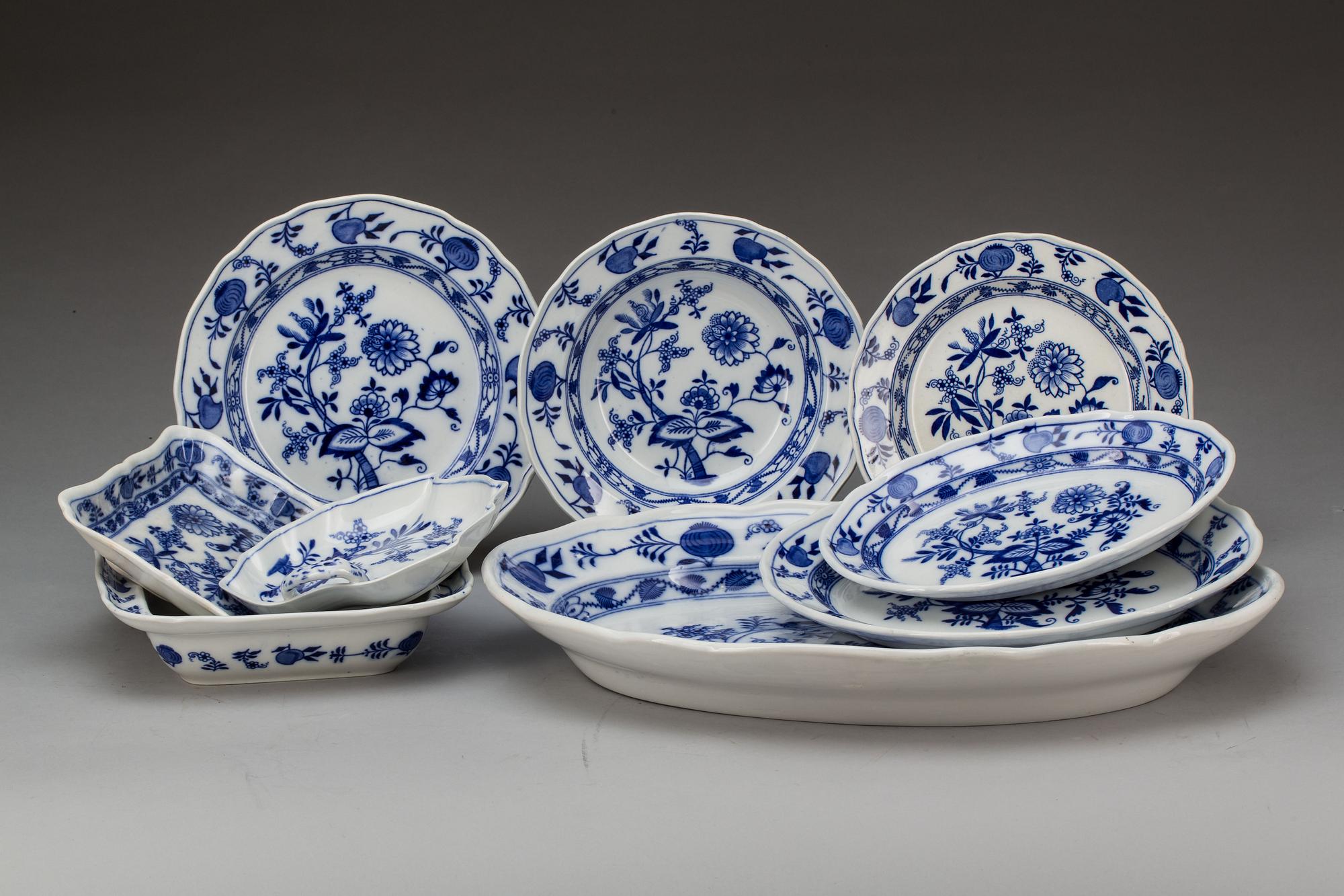 SERVIS, ca 24 delar. Flintgods. "Meissen", England.