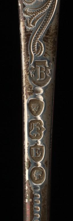 RESEBESTICK, i etui. Silver, London, 1880-1881. Tot 164 g.