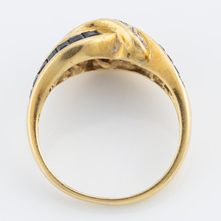 Ring, 18K gold with sapphires and small brilliant-cut diamonds.