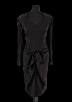659. A black dress by Guy Laroche.