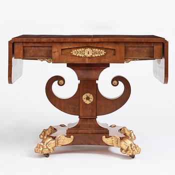 Klaffbord, tillskrivet Johan Öman (mästare i Stockholm 1815-1833), Empire.