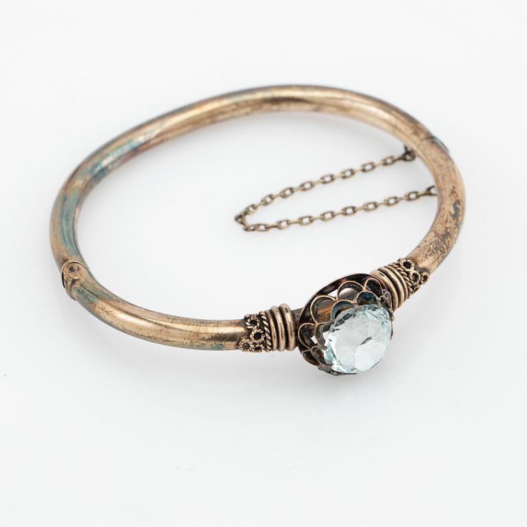 Arm ring, silver with aquamarine.