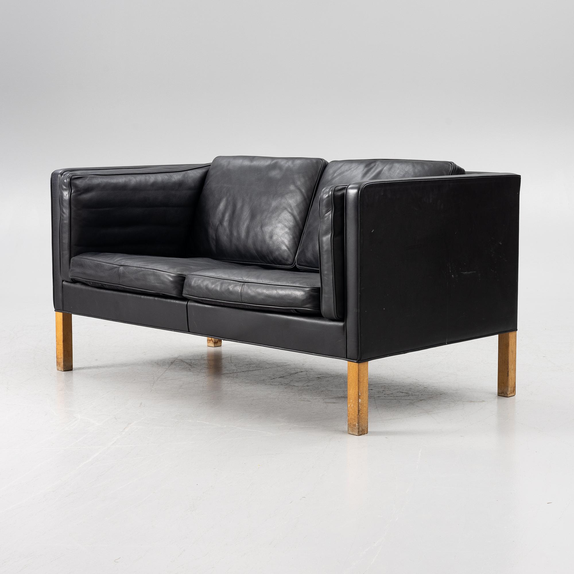Børge Mogensen, sofa, model 2332-88, Fredericia Furniture, Denmark.