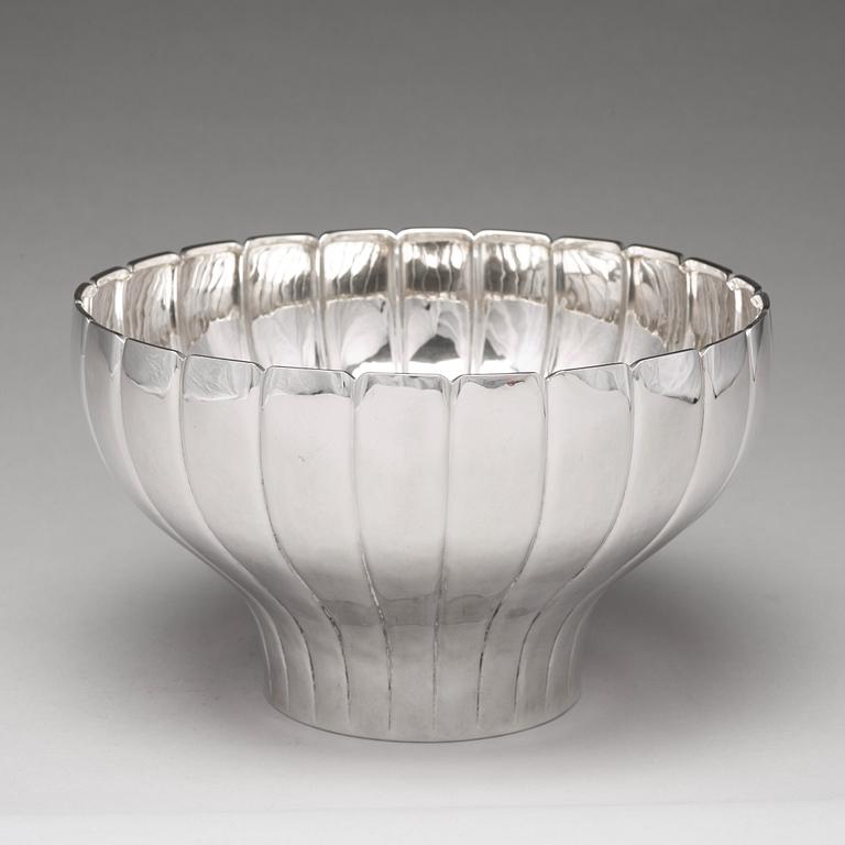 Sigvard Bernadotte, skål, Sigvard Bernadotte Design, Helsingborg 1982, sterling.