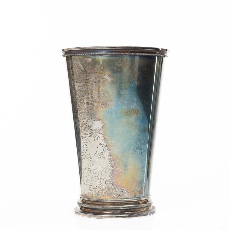 A Swedish sterling silver beaker, mark of Oscar L Olausson Bransch, Stockholm 1948.