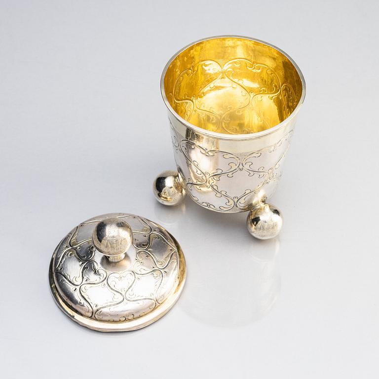 Beaker with lid, parcel-gilt silver, unidentified maker's mark AGM, possibly Lüneburg 18th century.