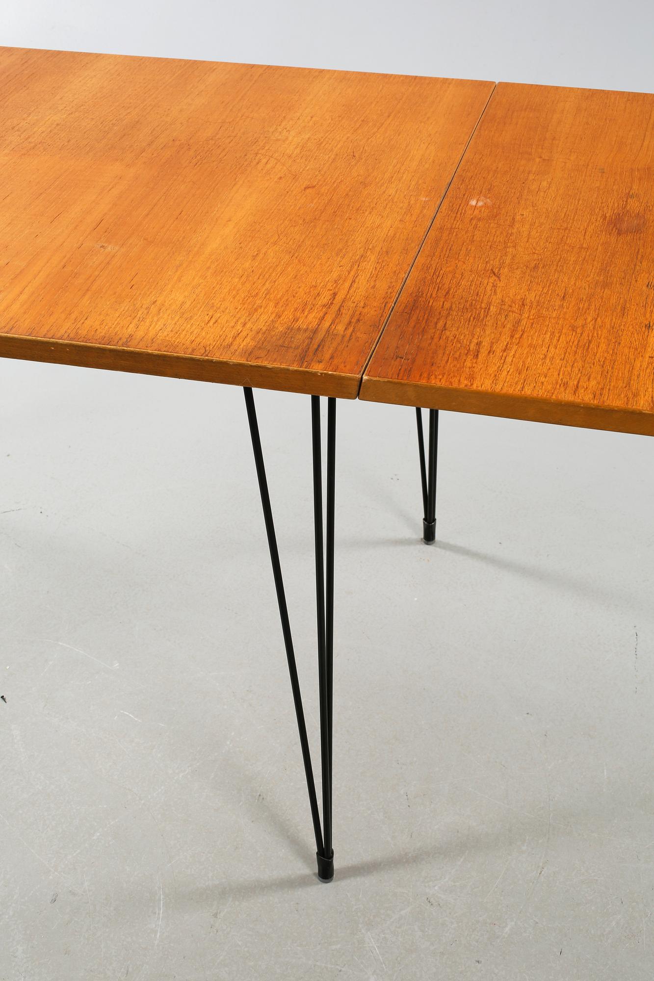 BORD, string-modell, omkring 1900-talets mitt.