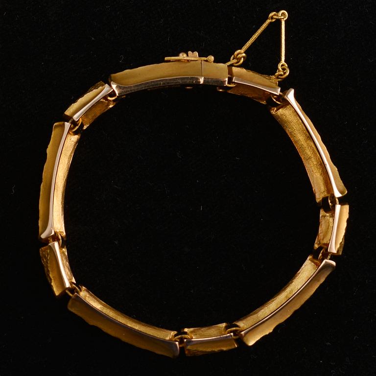 Björn Weckström, ARMBAND, guld 14K, Lapponia 1974. Vikt 24,8 g.