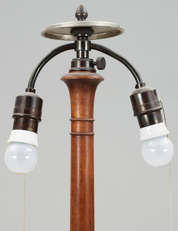 GOLVLAMPA, 1930/40-tal.