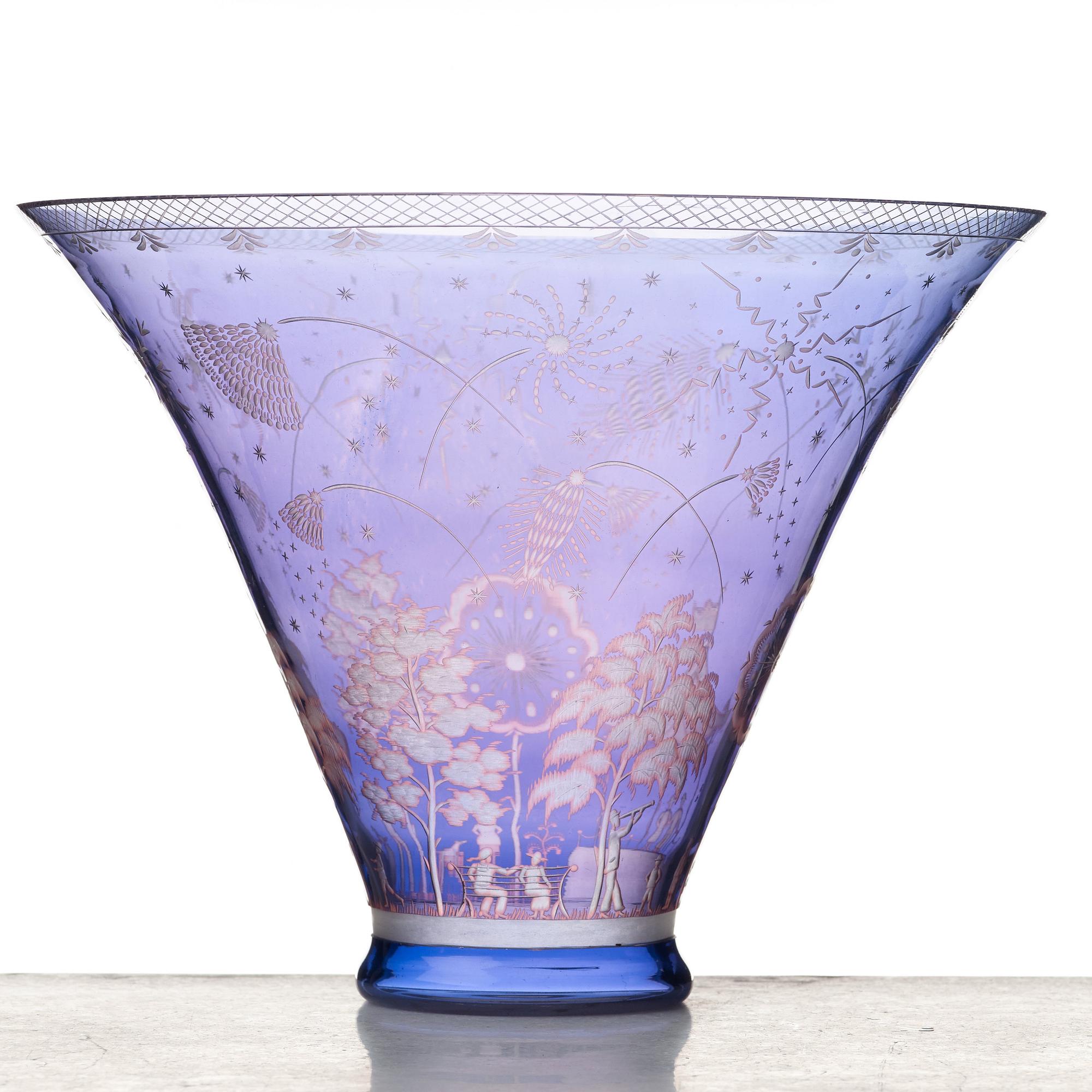 Edward Hald, an engraved glass bowl "Fireworks", Orrefors, Sweden 1945.