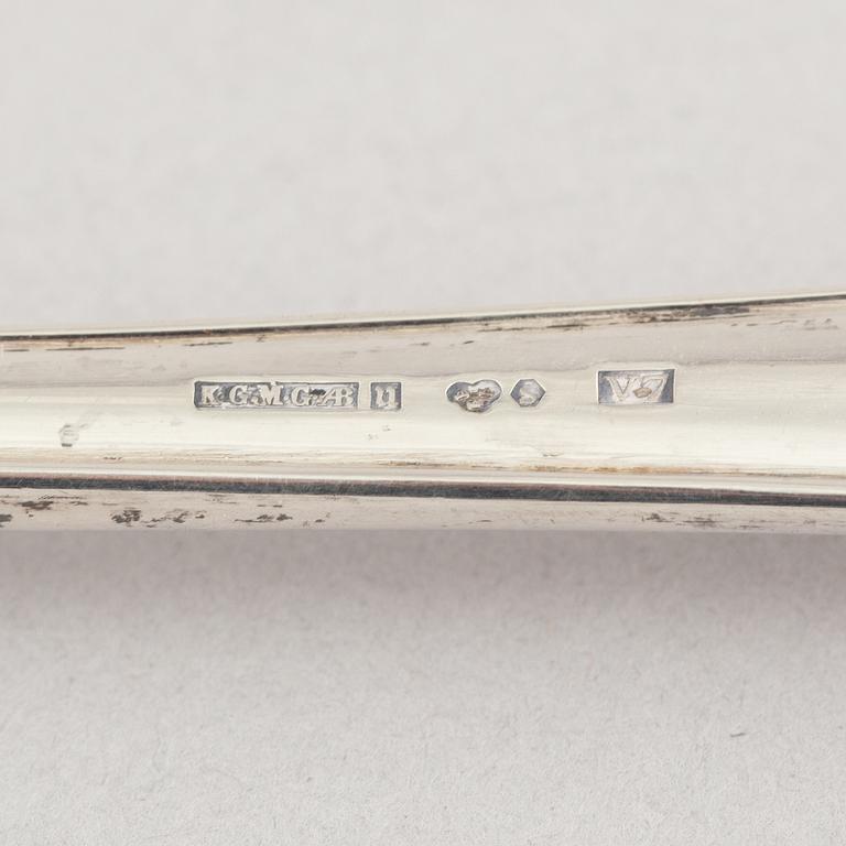 A 104-piece silver cutlery service, KG Markström's Goldsmiths AB, Uppsala, 1921-25.