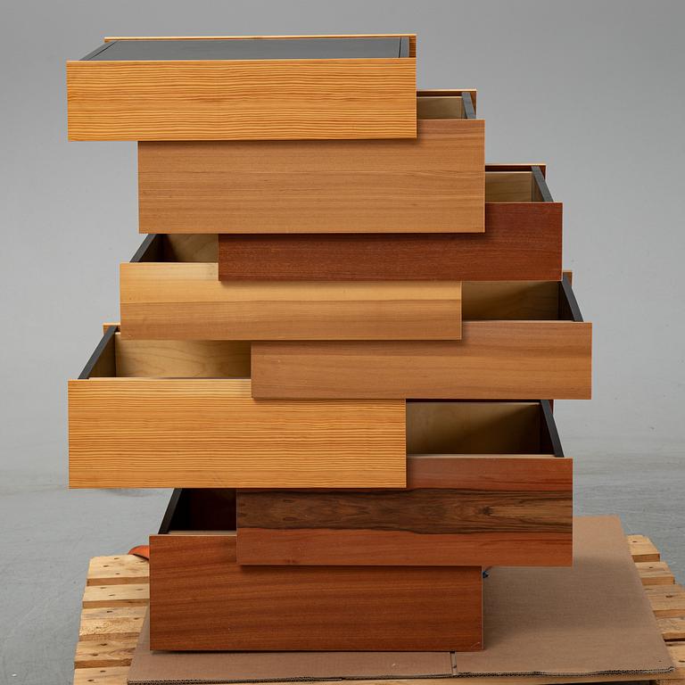 Raw Edges and Shay Alkalay, "Stack 8 drawers", Established and Sons 2008.