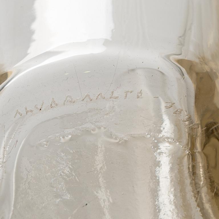 Alvar Aalto, vas 3030, signerad Alvar Aalto 3030.