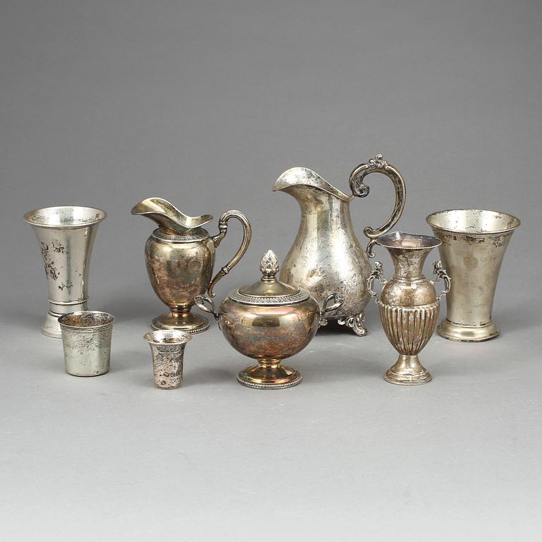 PARTI SILVER, 9 delar, 1800-1900-tal. Svenska, italienska och ryska stämplar. Vikt 709 gr.