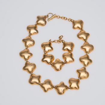 HALSBAND och ARMBAND, bijouteri, samt SCARF, Oscar de la Renta.