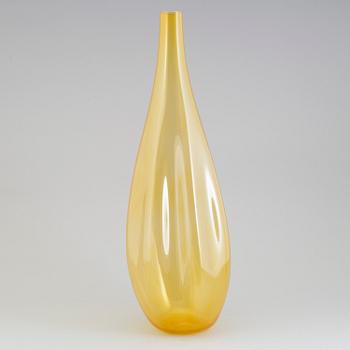 ANN WÅHLSTRÖM, golvvas, glas, Kosta Boda Atelier, signerad.