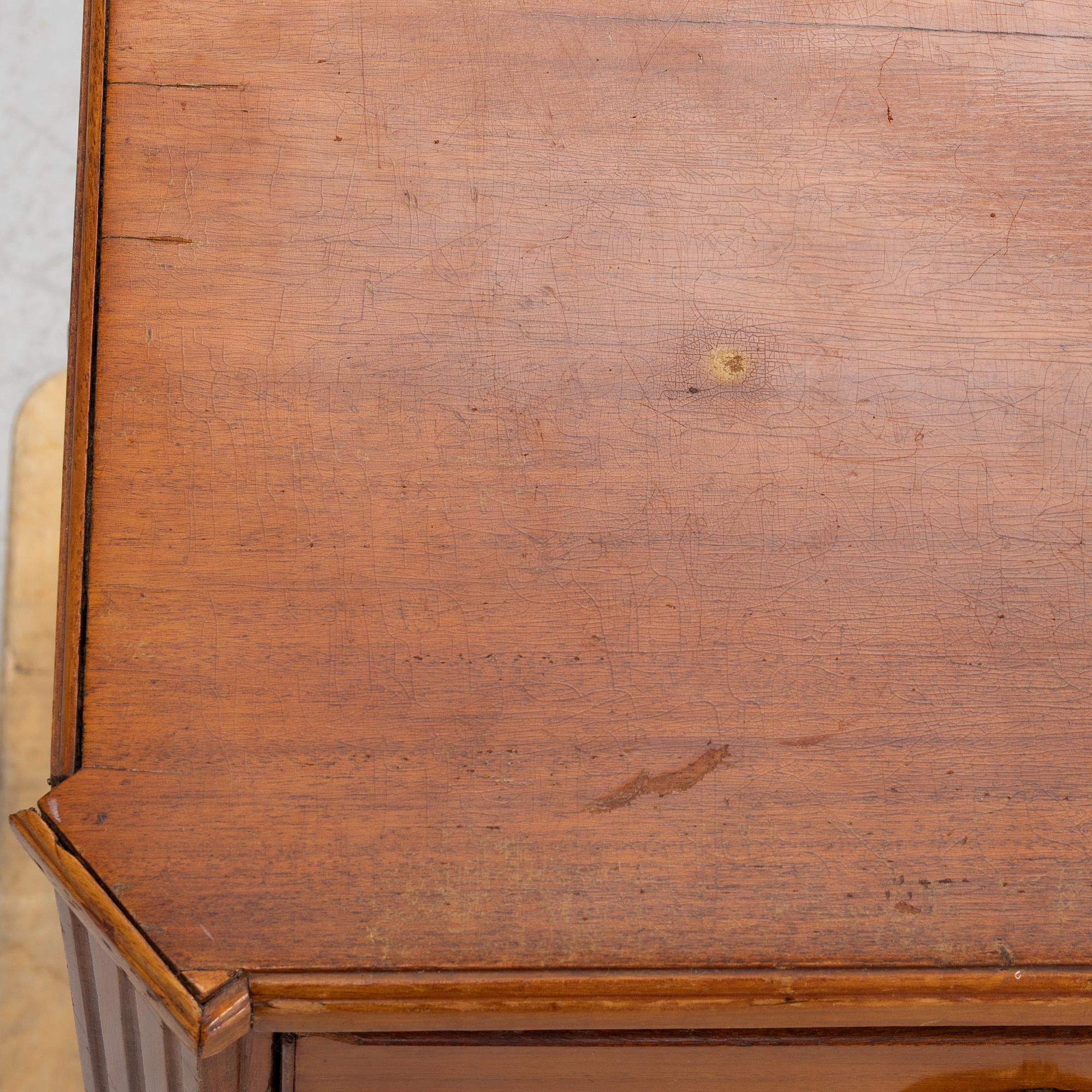A Gustavian chest of drawers, end of the 18th century,