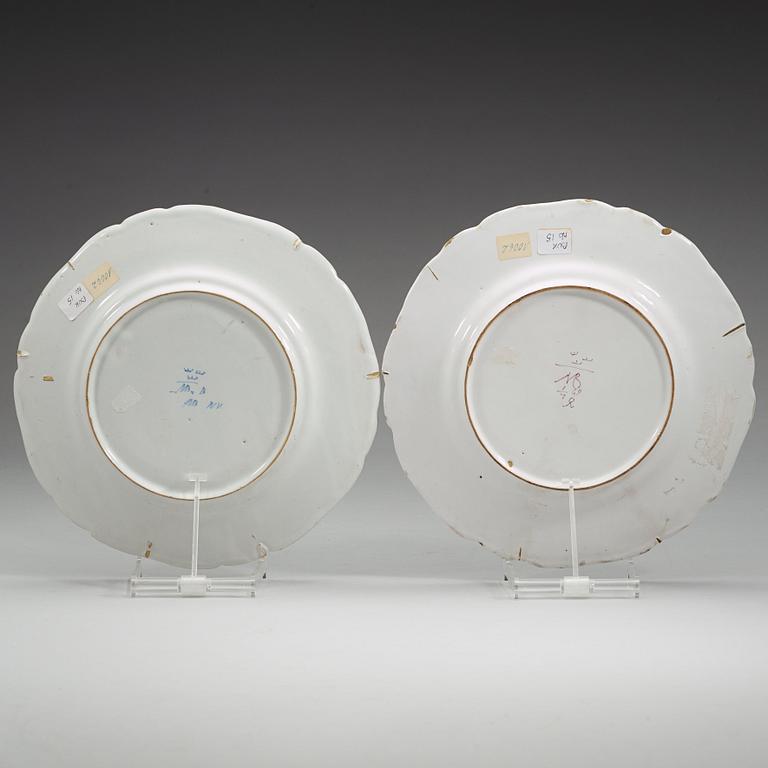 A pair of Swedish faience dinner plates, Marieberg, 18th Century.