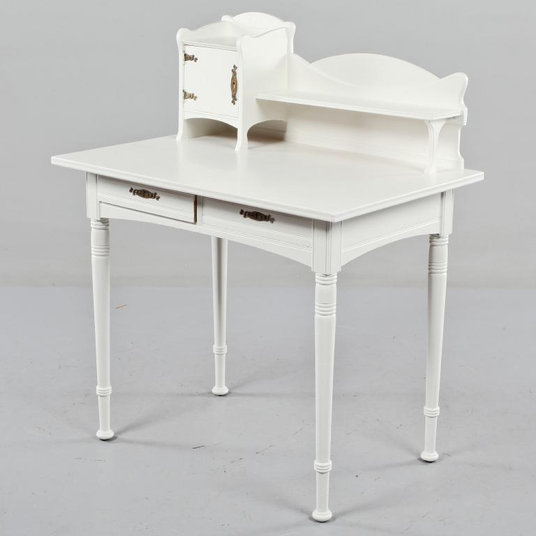 SKRIVBORD, 1900-talets första del.