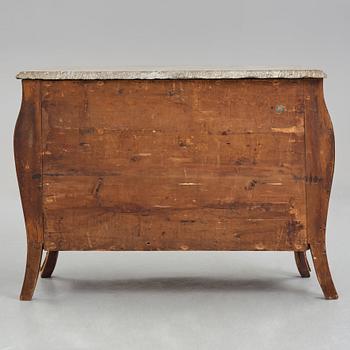 A Swedish Rococo 18th century commode by J Gröndahl.