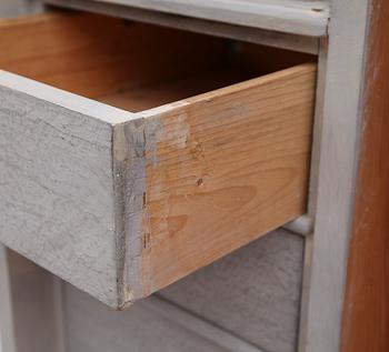 KLÄDSKÅP, 1800-talets andra hälft.