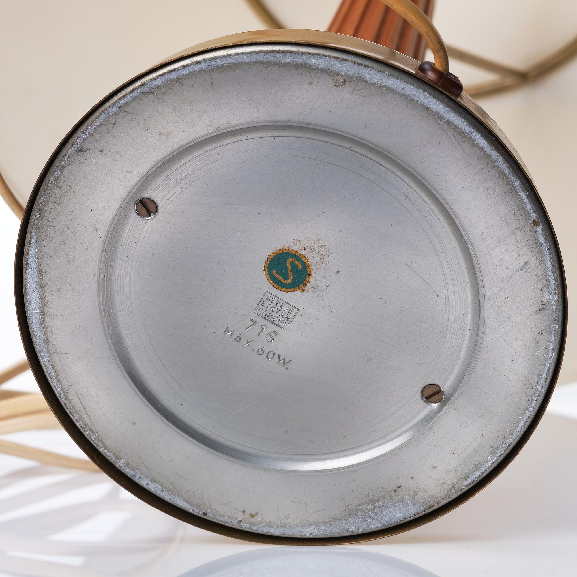 Hans Bergström, two table lamps, model "716", ateljé Lyktan, Sweden 1940-50s.