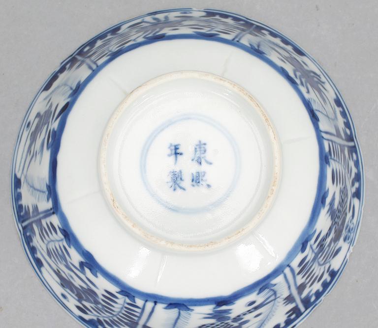 TALLRIKAR OCH SKÅL, 3+1st, porslin, Kina, Kangxi (1662-1722) resp kangxistil sent 1800-tal.