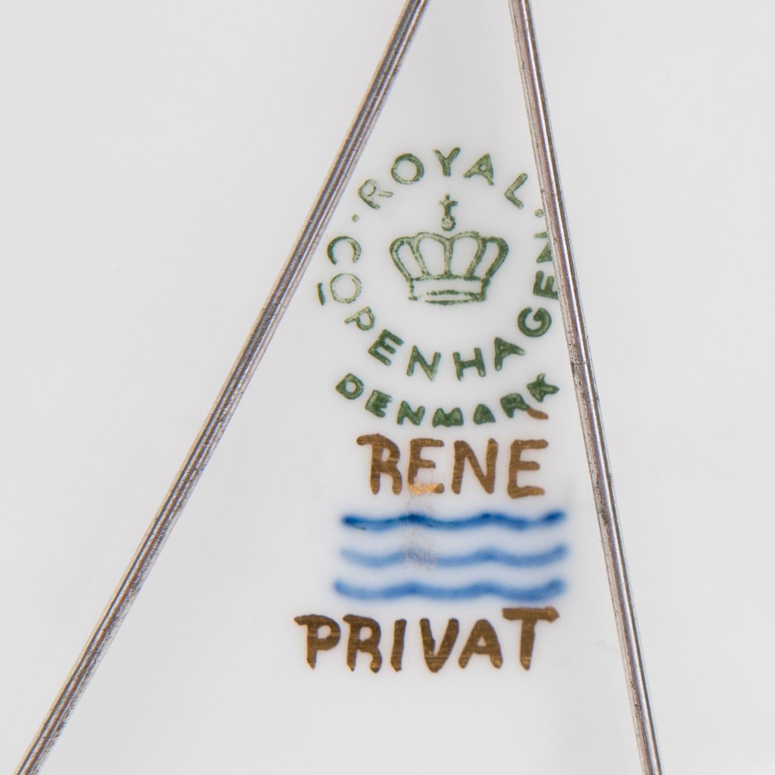 FAT, porslin. "Fauna Danica", Royal Copenhagen.