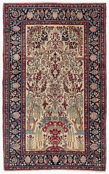 An antique Isfahan rug, ca 235 x 145 cm.