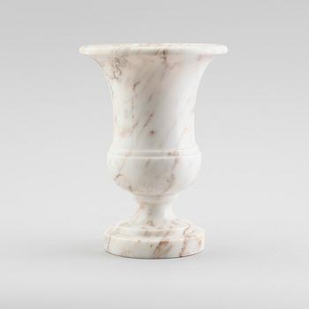 URNA, marmor 1900-/2000-tal.