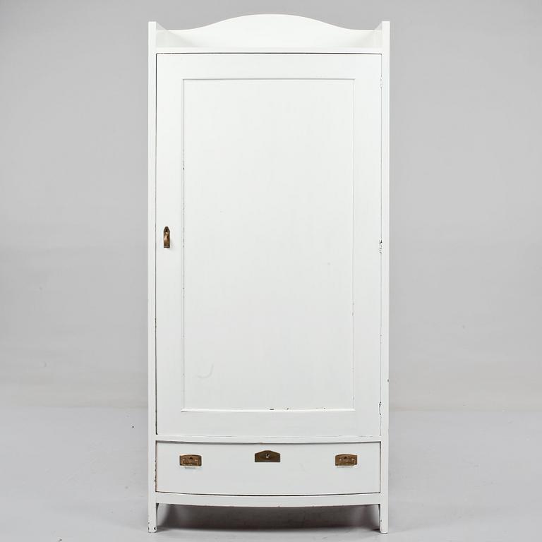 LINNESKÅP, jugend, 1900-talets första del.