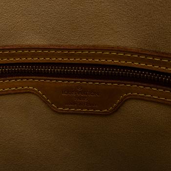 Louis Vuitton, a Monogram Canvas 'Looping GM' bag.