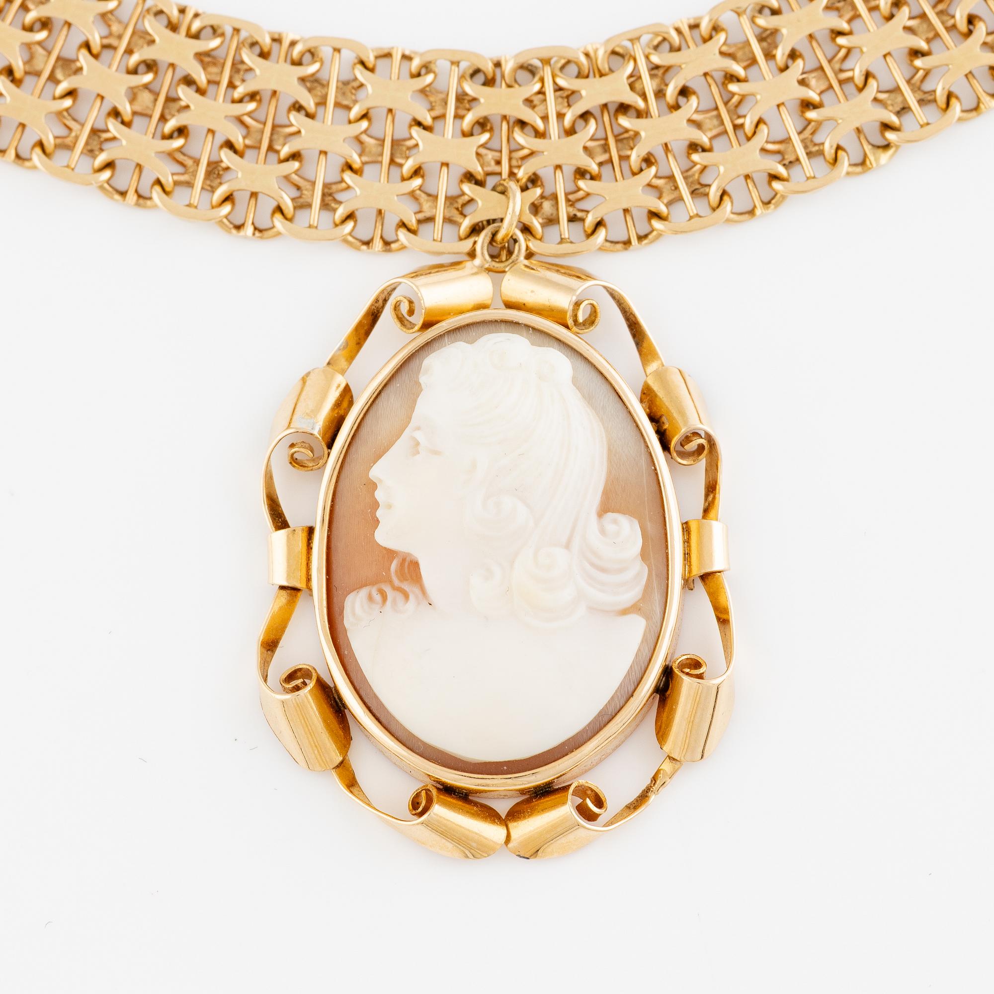 Collier, 18K guld, x-länk med hänge med snäckskalscamé.