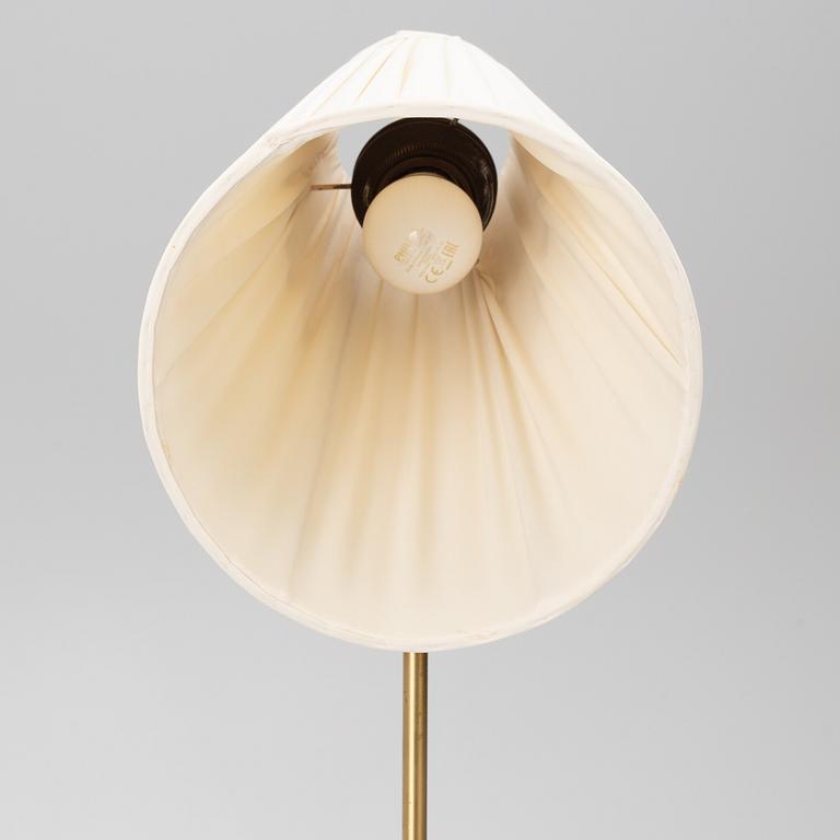Hans Bergström, a model 543 floor lamp, ateljé Lyktan, Åhus, 1950's.