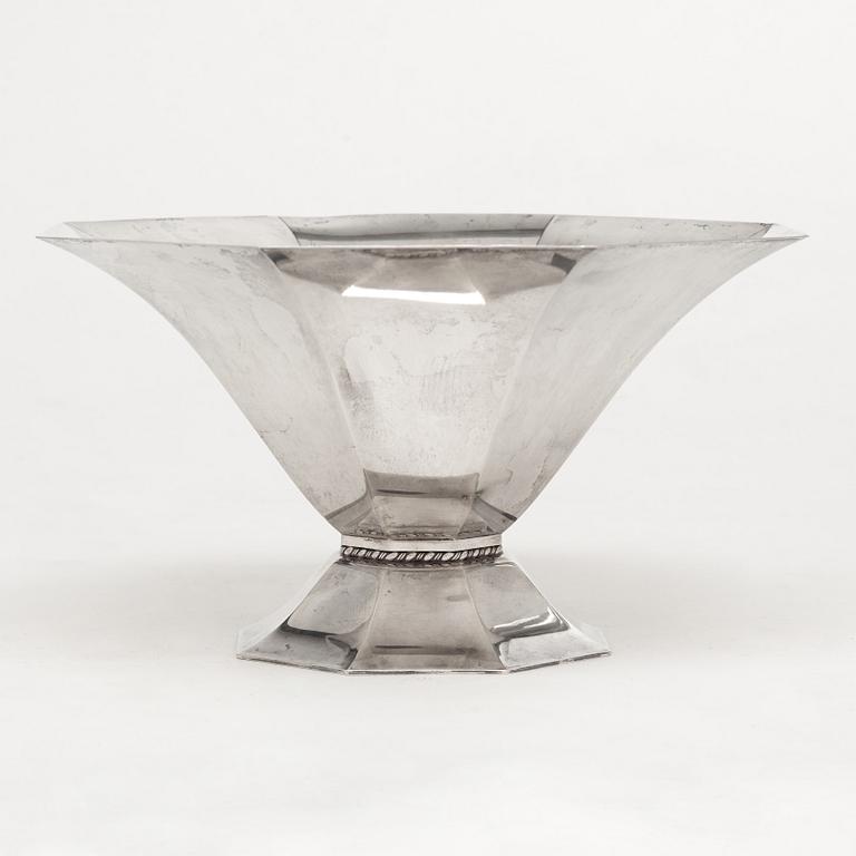 WIWEN NILSSON, skål, Lund 1933.