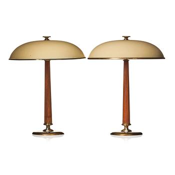 Erik Tidstrand, or Bertil Brisborg (Sverige) 1910-1993, table lamps, 1 pair, model "30246", Nordiska Kompaniet 1940s.