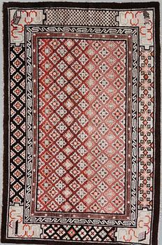 MATTA, semiantik/old, Kina, ca 132x202 cm.