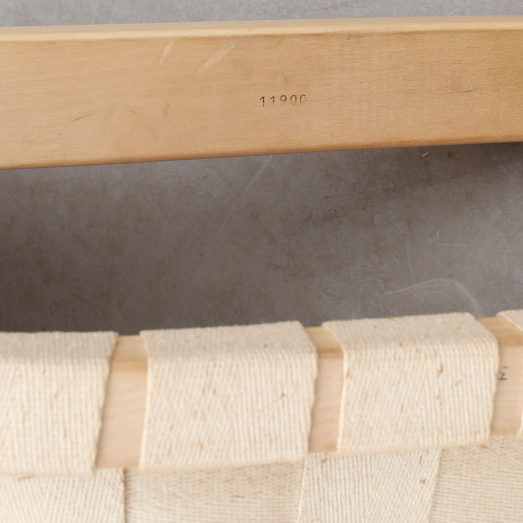 FÅTÖLJ, "Modell 406", Alvar Aalto, för Artek, Finland.