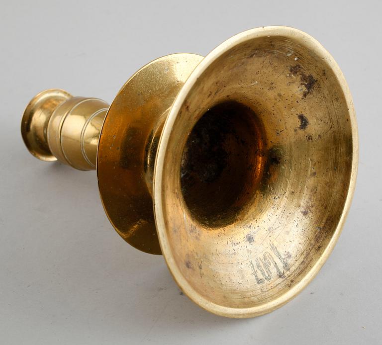 LJUSSTAKE, mässing, barock, 1700-tal.