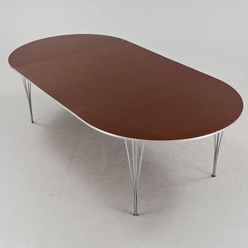 BORD, "Supercirkel", Bruno Mathsson & Piet Hein, 1900-talets fjärde kvartal.
