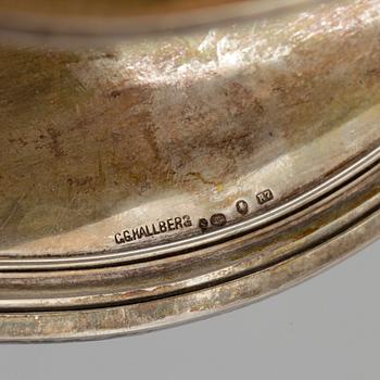 SÅSSKÅL, silver, CG Hallberg, Stockholm, 1919. Vikt ca 516g.