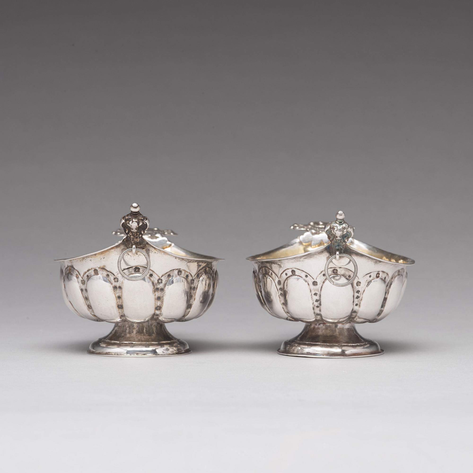 Otto Henrik Sjöberg, bröllops-kåsor, ett par, silver, Falun 1748.