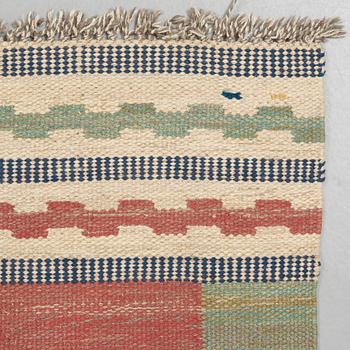 Märta Måås-Fjetterström, A CARPET. "Vita Rutmattan". Flat weave. 362,5 x 221  cm. Signed AB MMF.