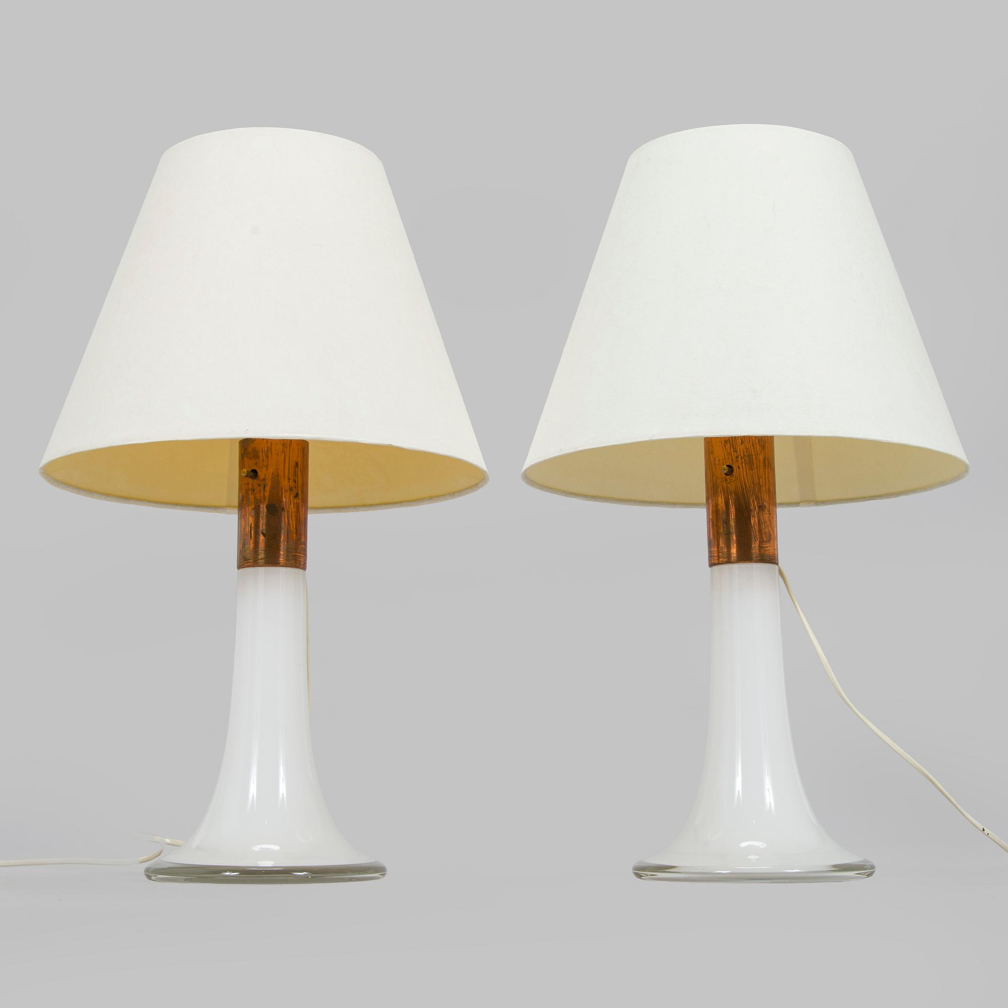 Lisa Johansson-Pape, pöytävalaisinpari, malli 46-017, Stockmann Orno 1960-luku.